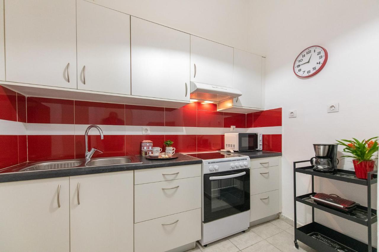 Nadia'S Boutique Apartment, Atene Esterno foto